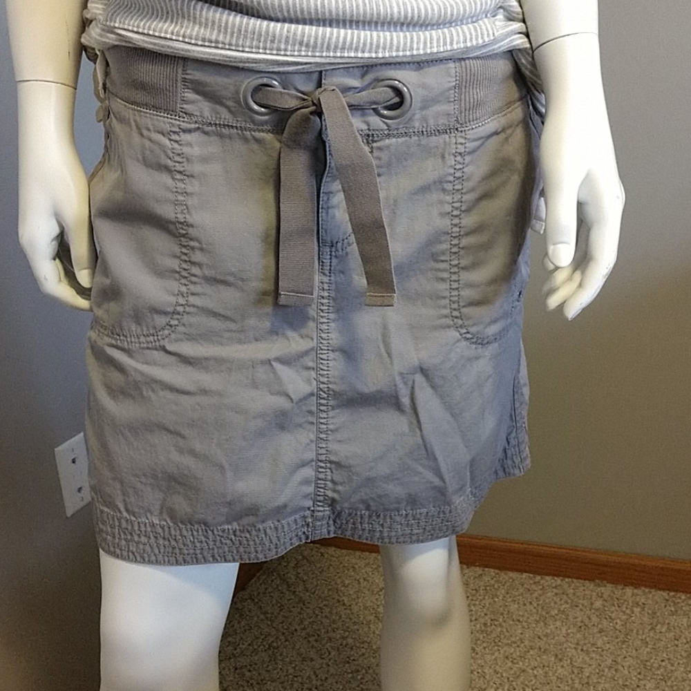 Gap Skirt